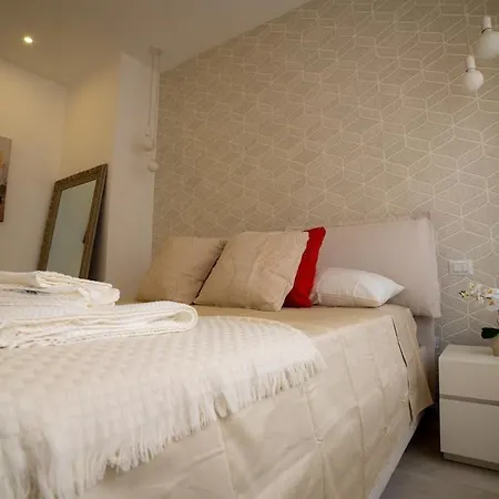 Bliss House Near Vatican *